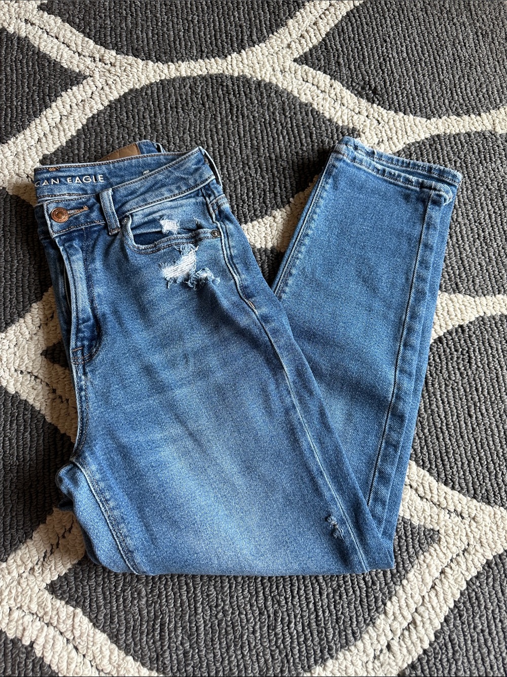American Eagle Distressed Mom Jeans